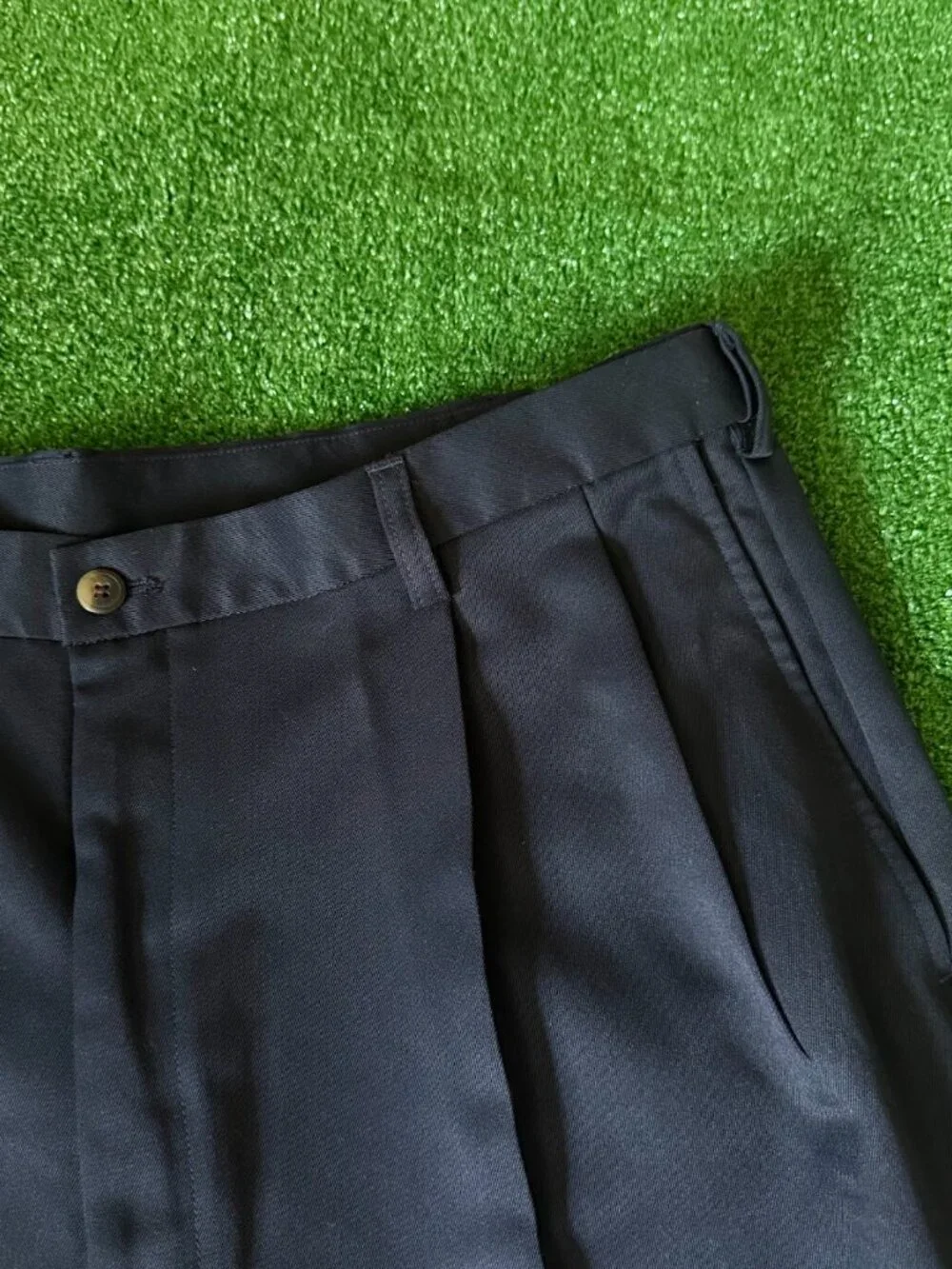 Haggar Cool 18 Performance Golf Shorts Men's Size 40 Navy Classic Pleated NWT